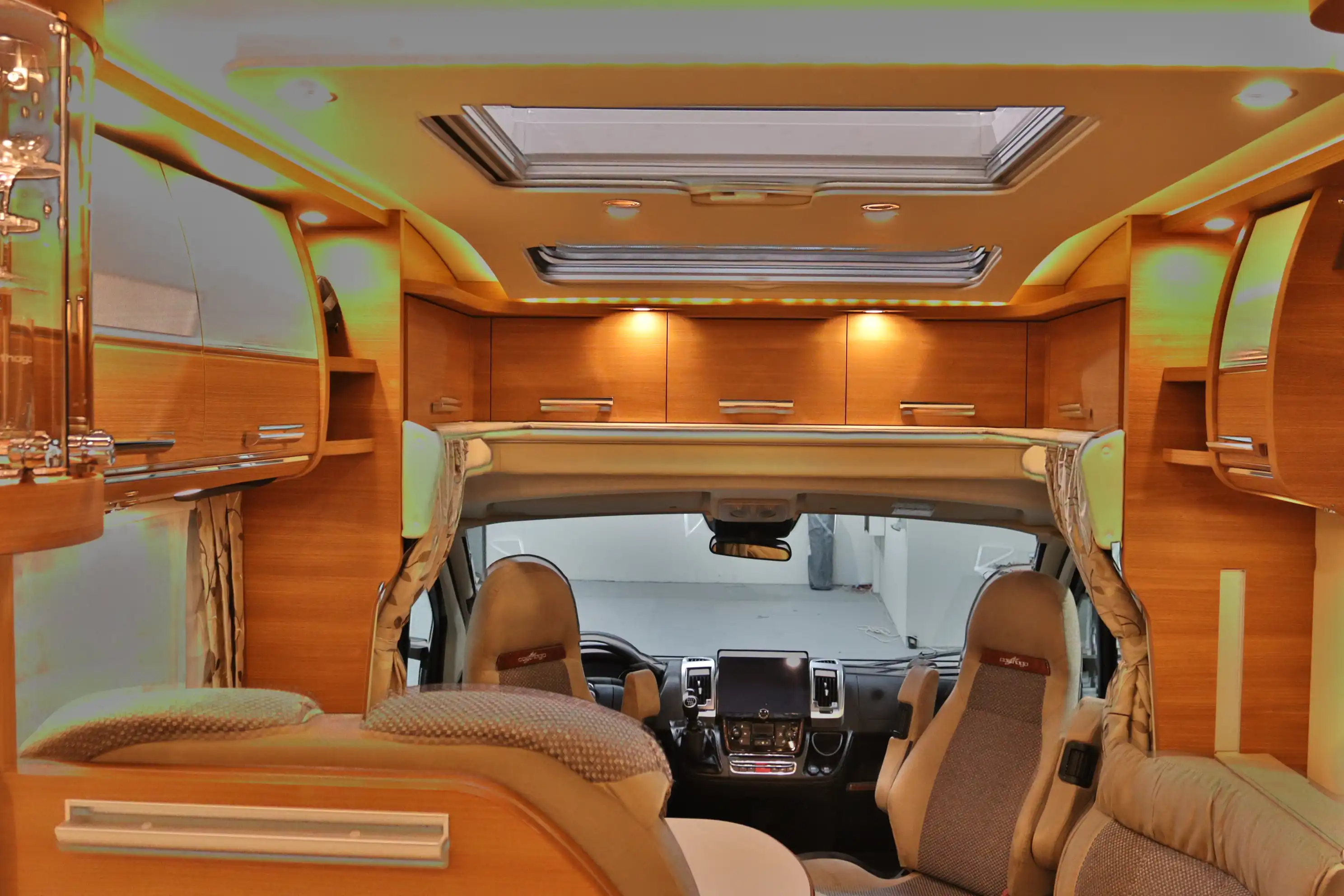 CARTHAGO Chic C-Line T 5.0 QB